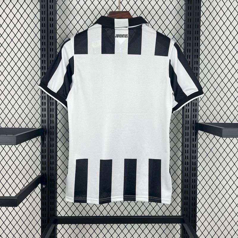 2014-15 Juventus Home - Retro
